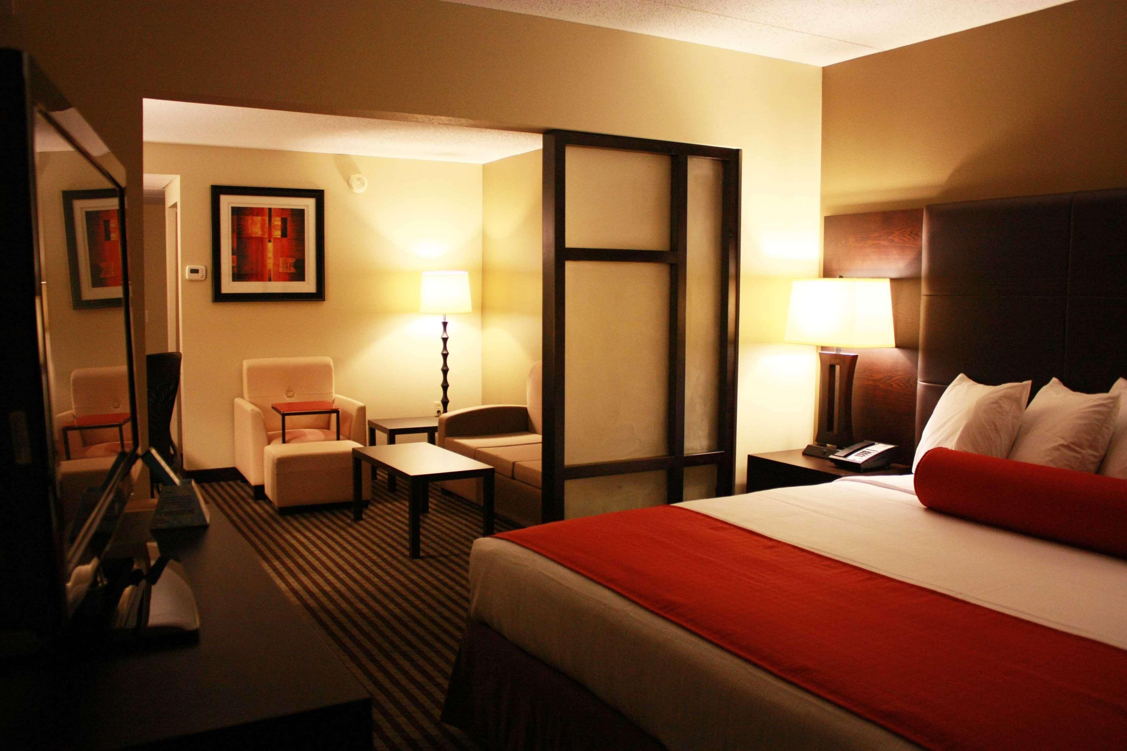 Comfort Inn & Suites Copley Akron Екстер'єр фото
