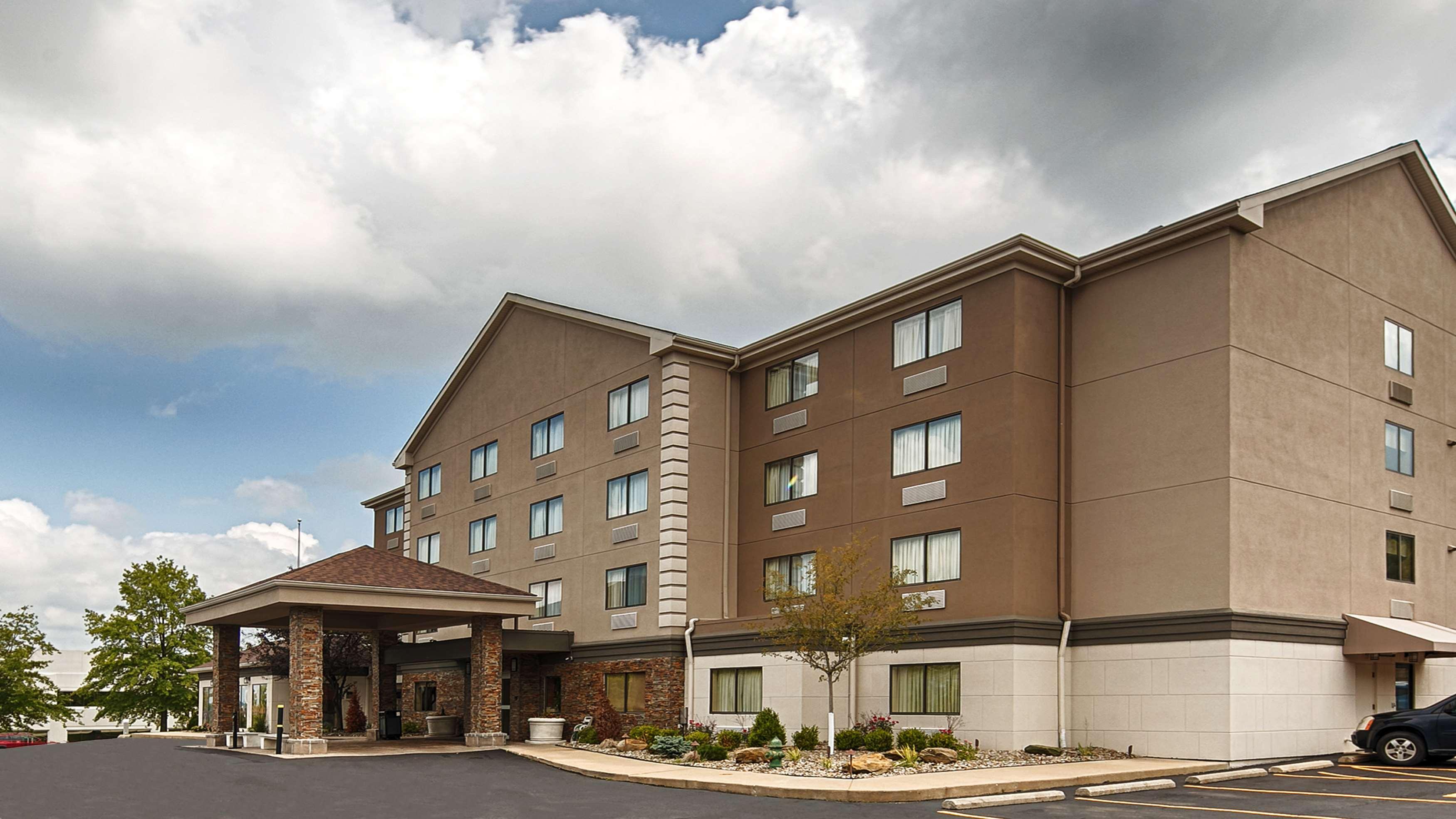 Comfort Inn & Suites Copley Akron Екстер'єр фото