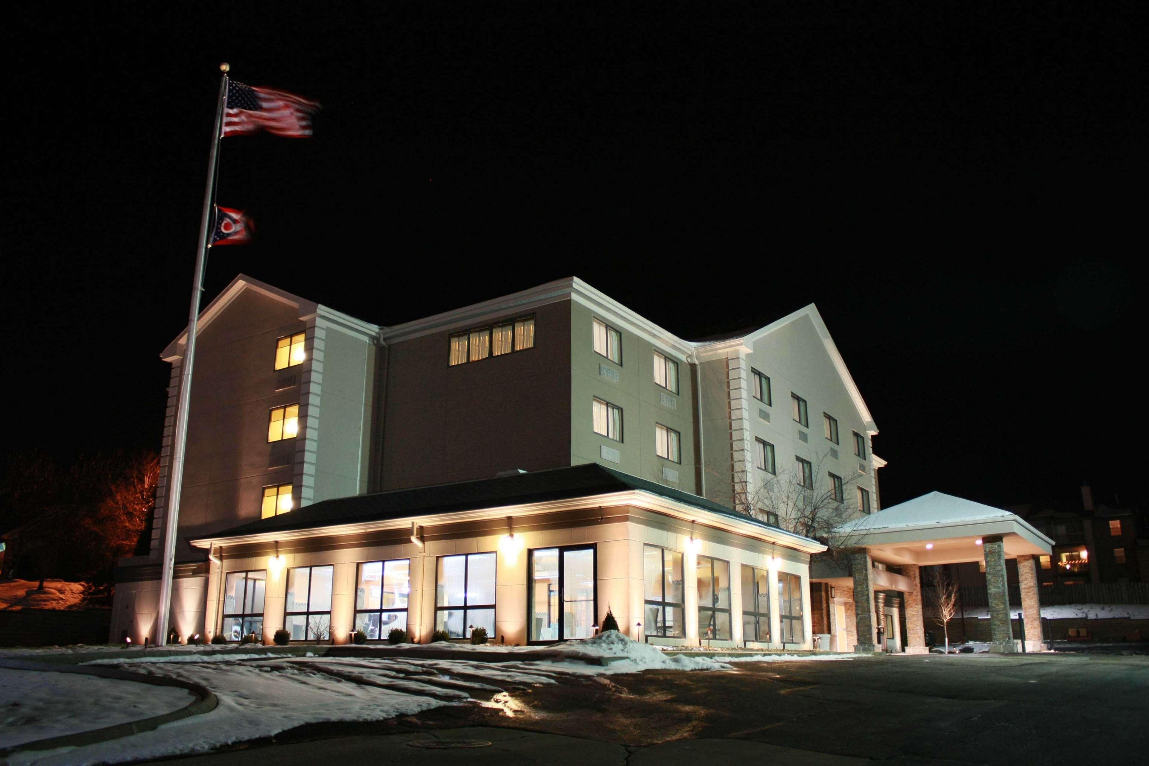 Comfort Inn & Suites Copley Akron Екстер'єр фото